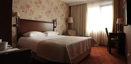 호텔 Kelesler Park 3*